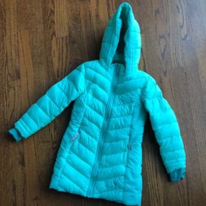 Spyder long puffer style coat